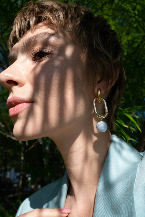 Golovina-accessories-weylyn-sapphirine-balls-earrings-03