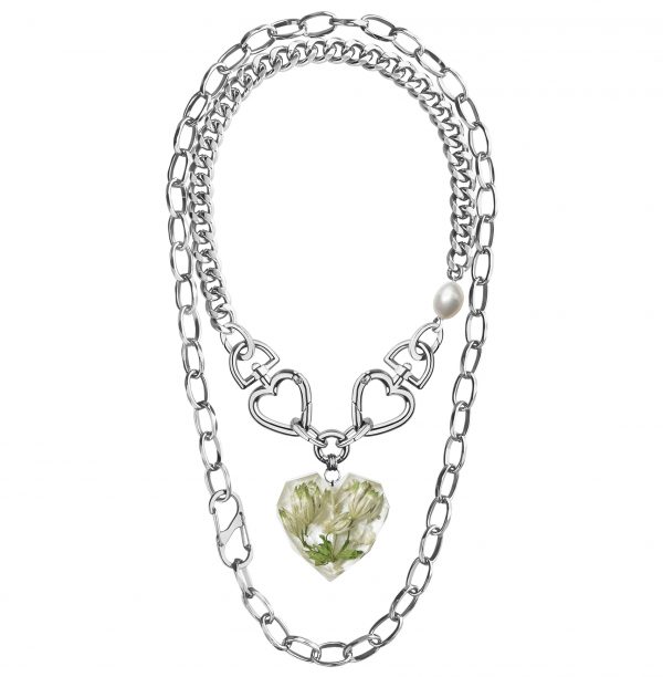 Golovina-accessories-heart-white-necklace-02